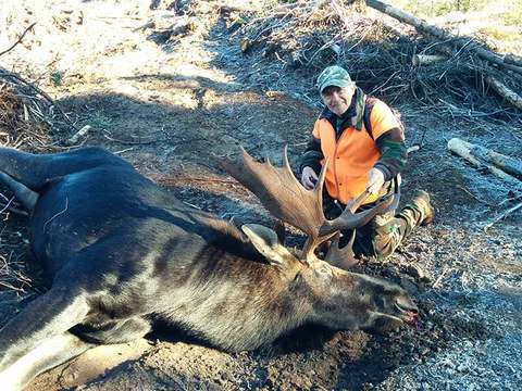 Camps de chasse — Pourvoirie Jesmer – Air Mont-Laurier