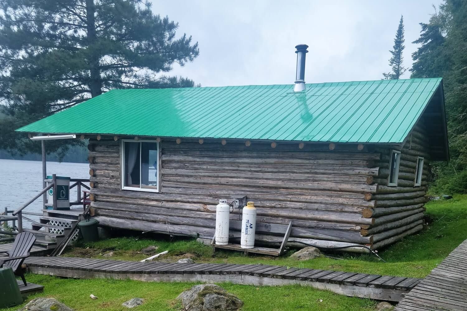 Chalet #2 — Lac Sauterelle — Pourvoirie Sauterelle – Pourvoirie Sauterelle
