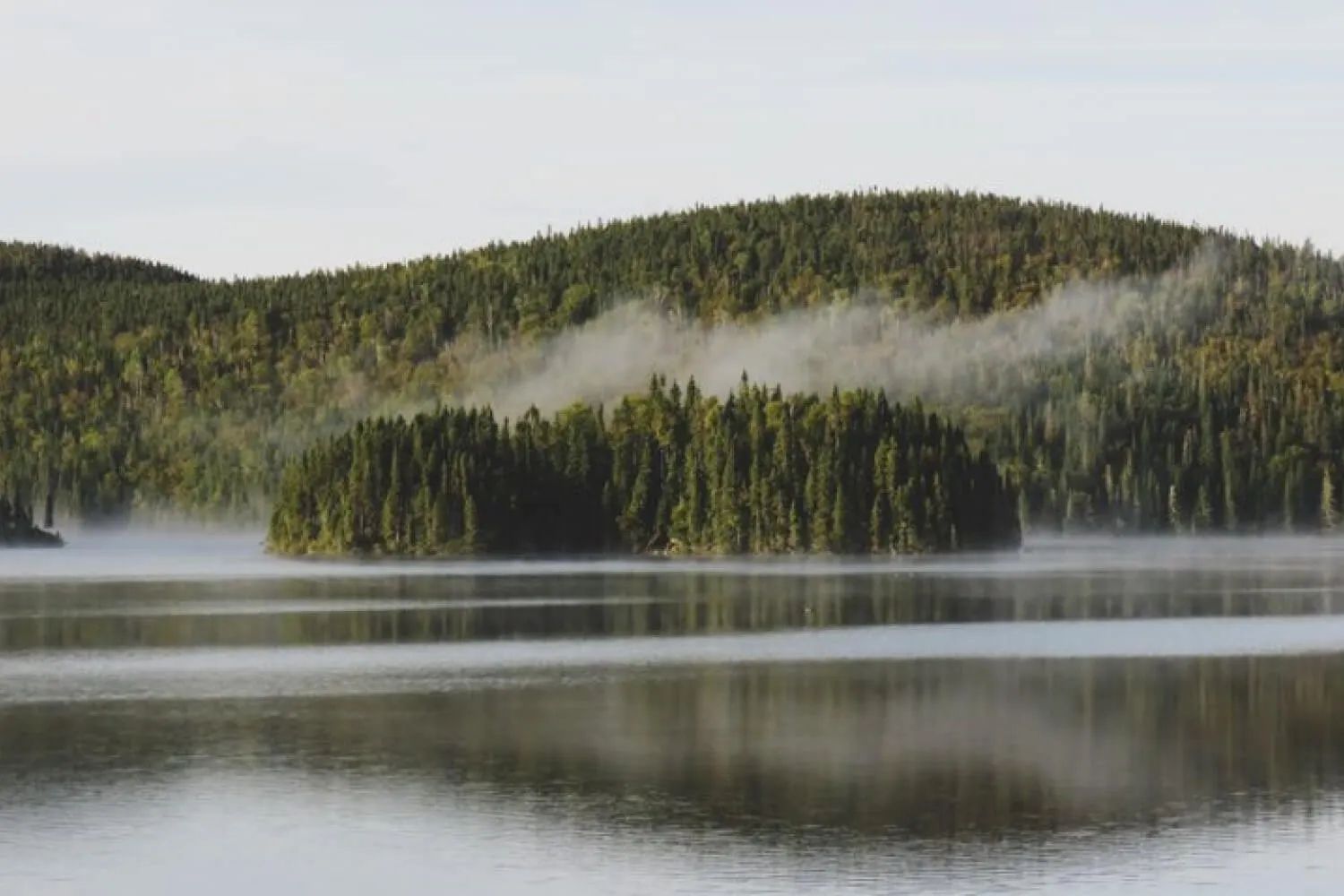 Chalet #2 — Lac Sauterelle – Pourvoirie Sauterelle