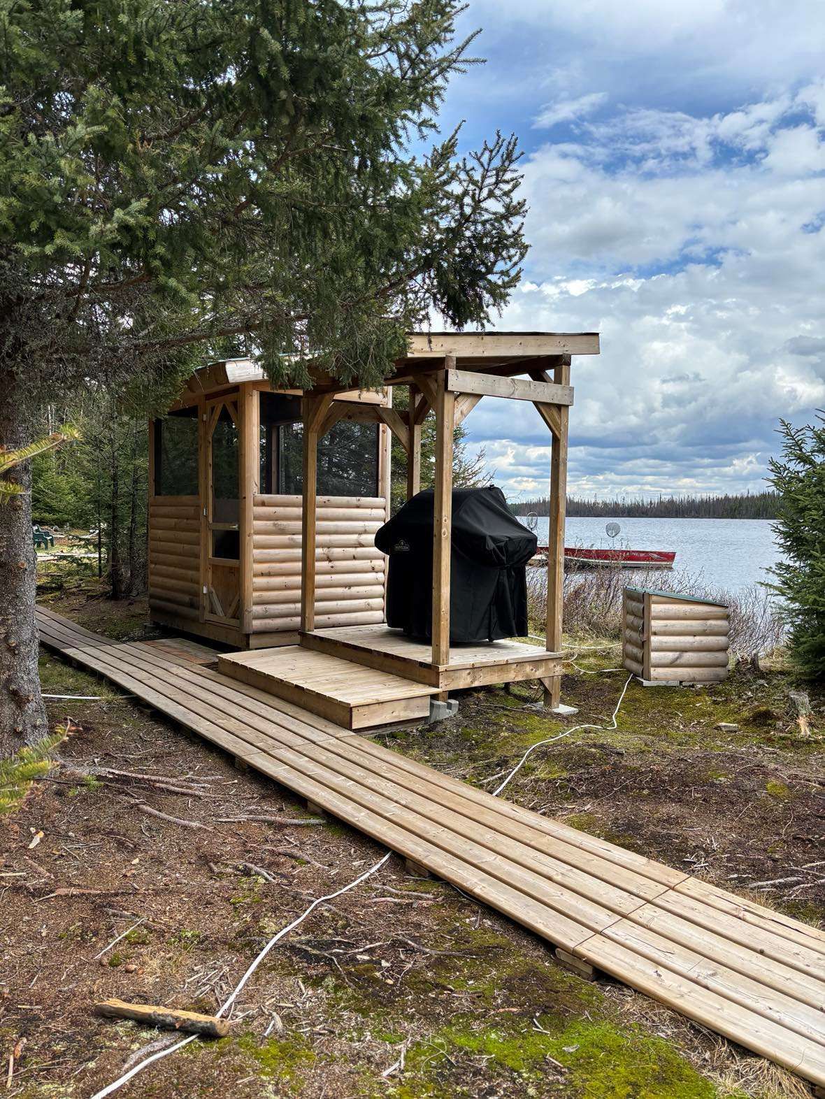 Chalet #20 — Pourvoirie Sauterelle – Pourvoirie Sauterelle