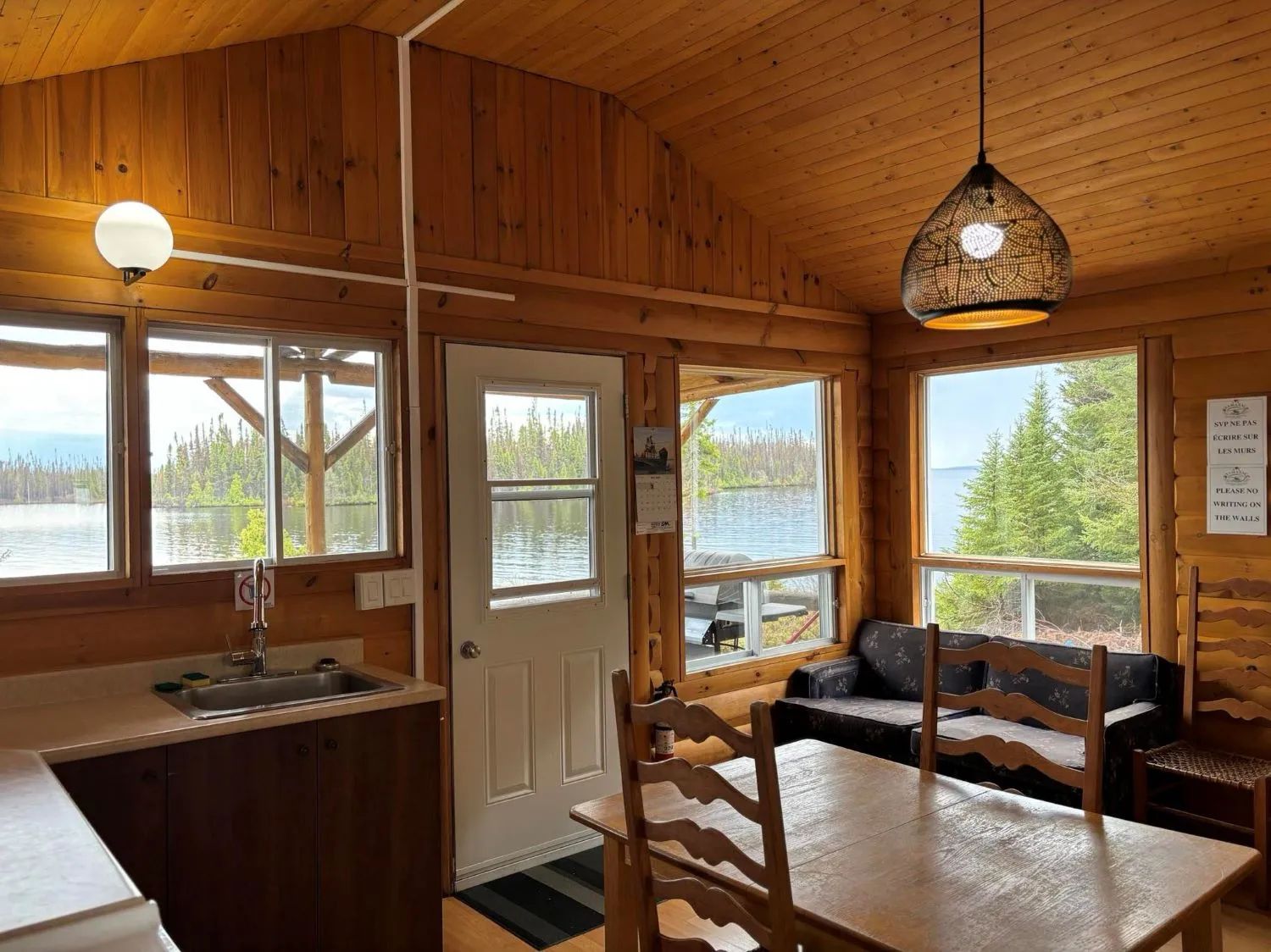 Chalet #25 — Pourvoirie Sauterelle – Pourvoirie Sauterelle