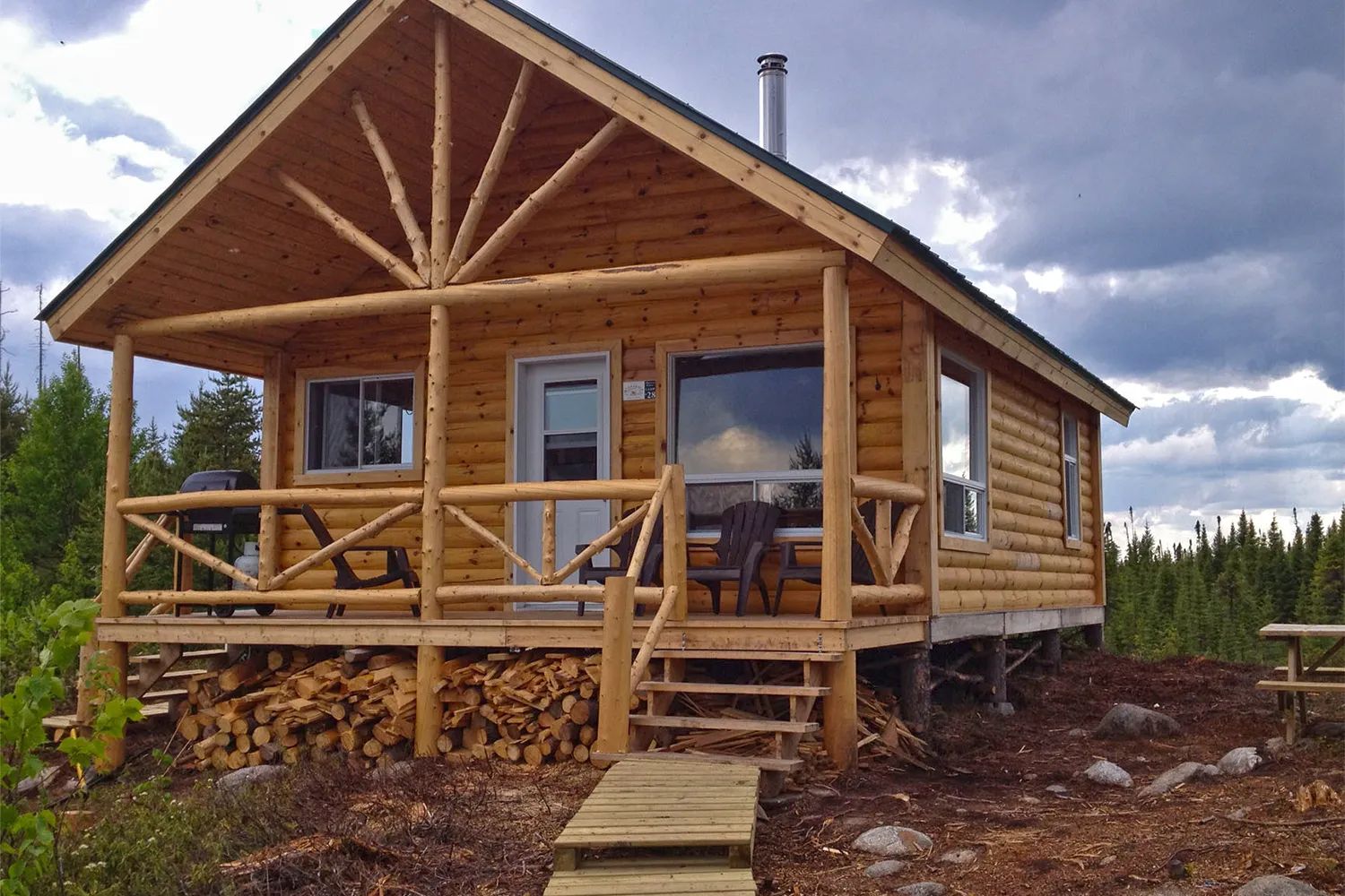 Chalet #28 — Lac Charlotte – Pourvoirie Sauterelle