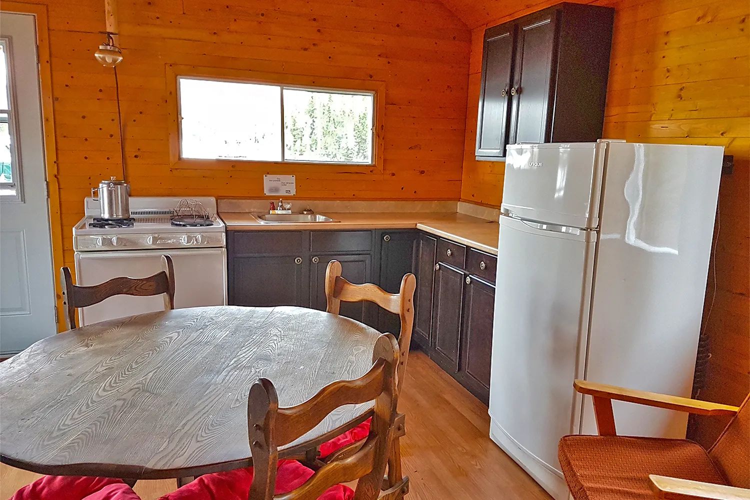 Chalet #31 - Baie Saraana Est — Pourvoirie Sauterelle – Pourvoirie Sauterelle