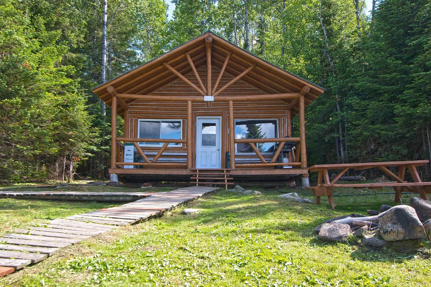 Chalet #46 - Baie Mattawa — Pourvoirie Sauterelle – Pourvoirie Sauterelle