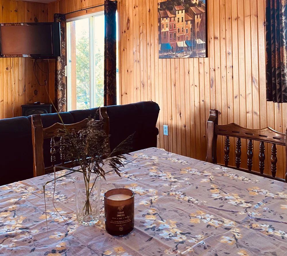 COTTAGE 11 – Auberge la Barrière (2014)