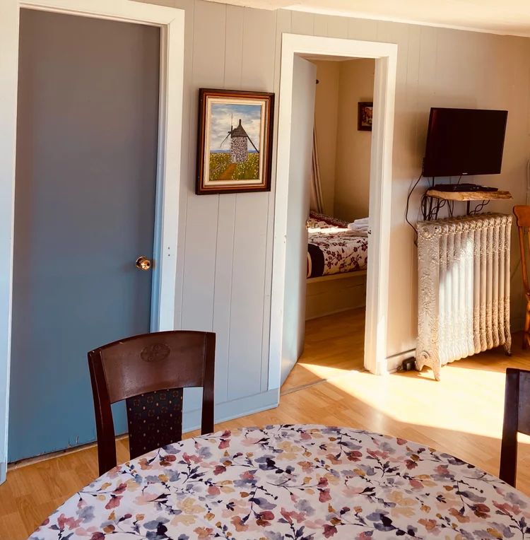 CABIN 2 – Auberge la Barrière (2014)
