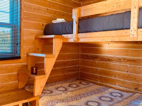 CABIN 3 – Auberge la Barrière (2014)
