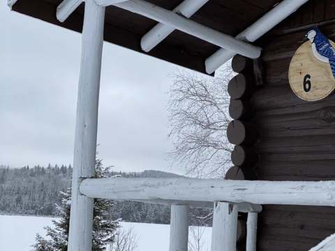 CABIN 6 – Auberge la Barrière (2014)