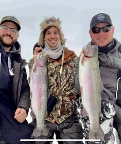 Fishing Rainbow trout at Auberge la Barrière (2014), Lanaudière, Quebec — photo 2