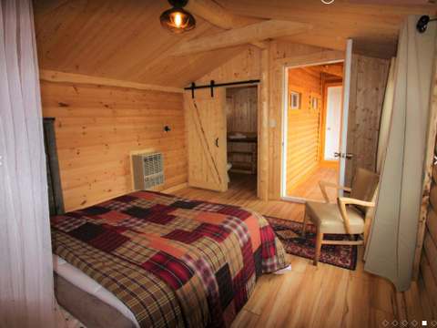 Chalet de groupe – Auberge Wedge Hills Lodge - Circuits Péninsule d'Or