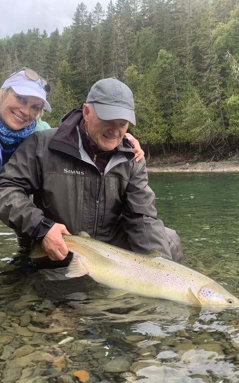 Fishing Atlantic salmon at Camp Bonaventure, Gaspésie et Îles-de-la-Madeleine, Quebec — photo 3