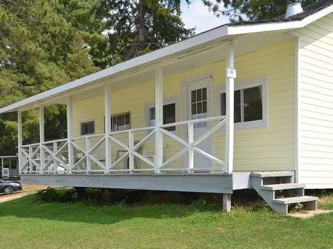 Campsite - Les Deux Ours – Camps Touristiques la Pointe à David