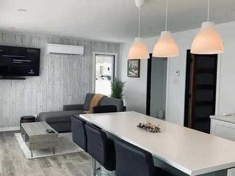 Mini chalet (bord de l'eau) – Centre de Plein-Air du Lac Dudley