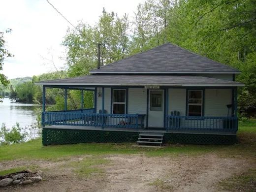 Chalet Sur-le-Lac – Chalets des Bouleaux