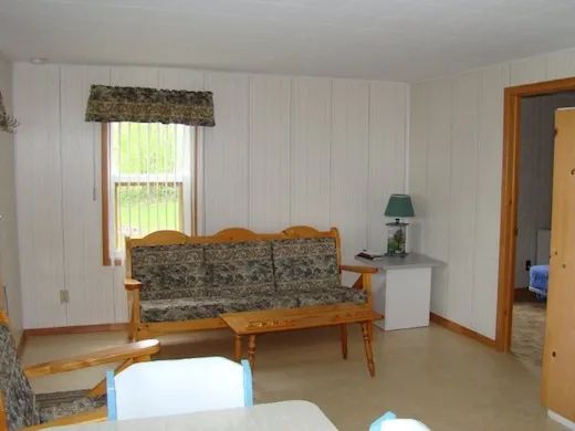 Yves Cabin — Chalets des Bouleaux – Chalets des Bouleaux