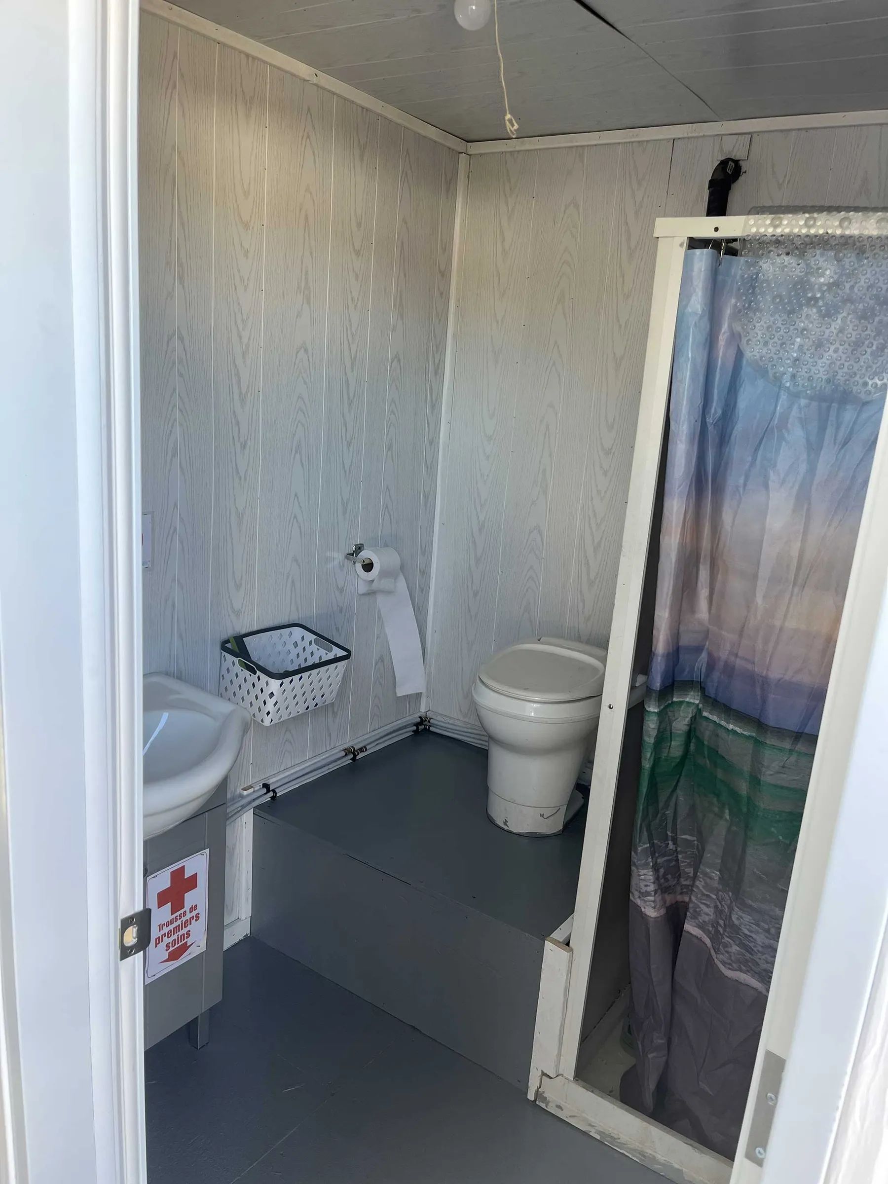 Houseboat 93 – Chalets Gouin Chasse et Pêche