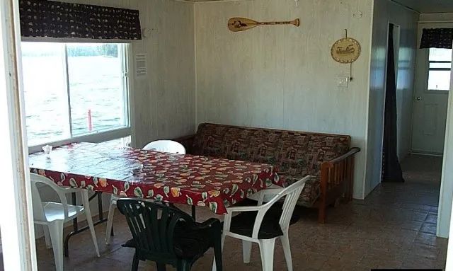 Bateau maison Millénaire – Chalets Gouin Chasse et Pêche