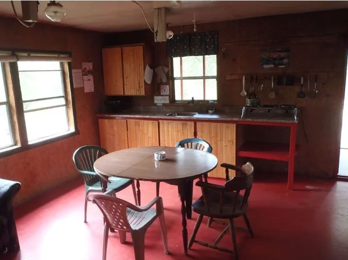Chalet  régulier 10 — Chalets Gouin Chasse et Pêche – Chalets Gouin Chasse et Pêche