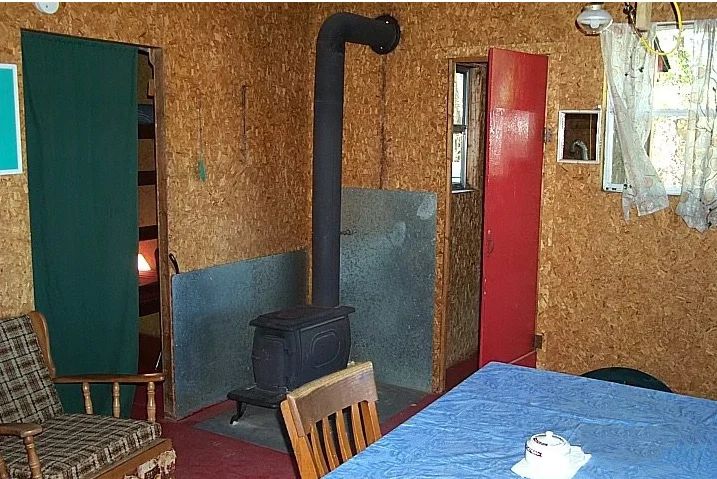 Cabin Regular Chalets 5, 6 and 7 — Chalets Gouin Chasse et Pêche – Chalets Gouin Chasse et Pêche
