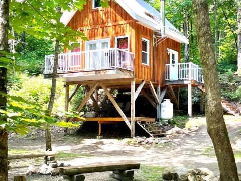 CAMP LA CACHE – Chalets Rapide des Cèdres