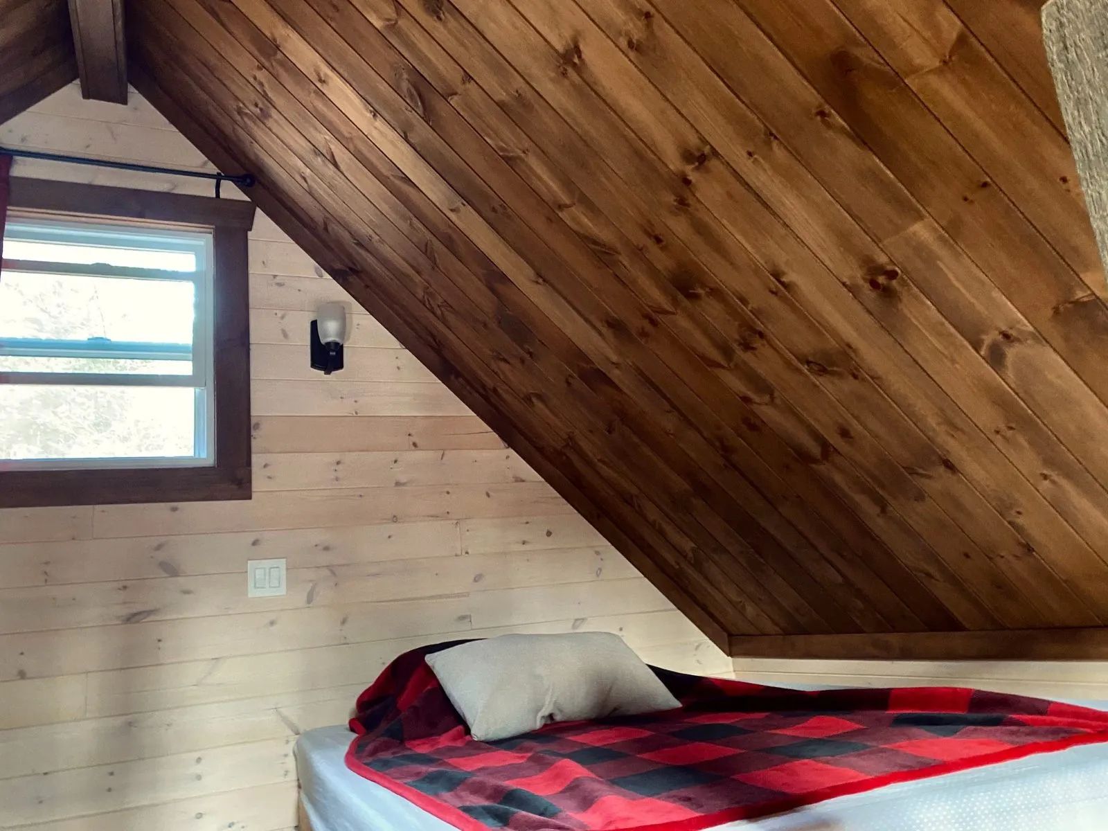 CAMP LA CACHE – Chalets Rapide des Cèdres