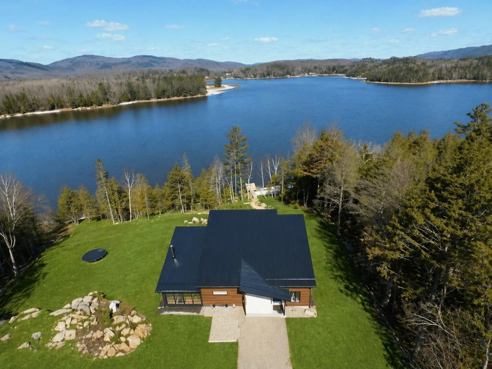 Chalet Alt'eau — Chalets Rapide des Cèdres – Chalets Rapide des Cèdres