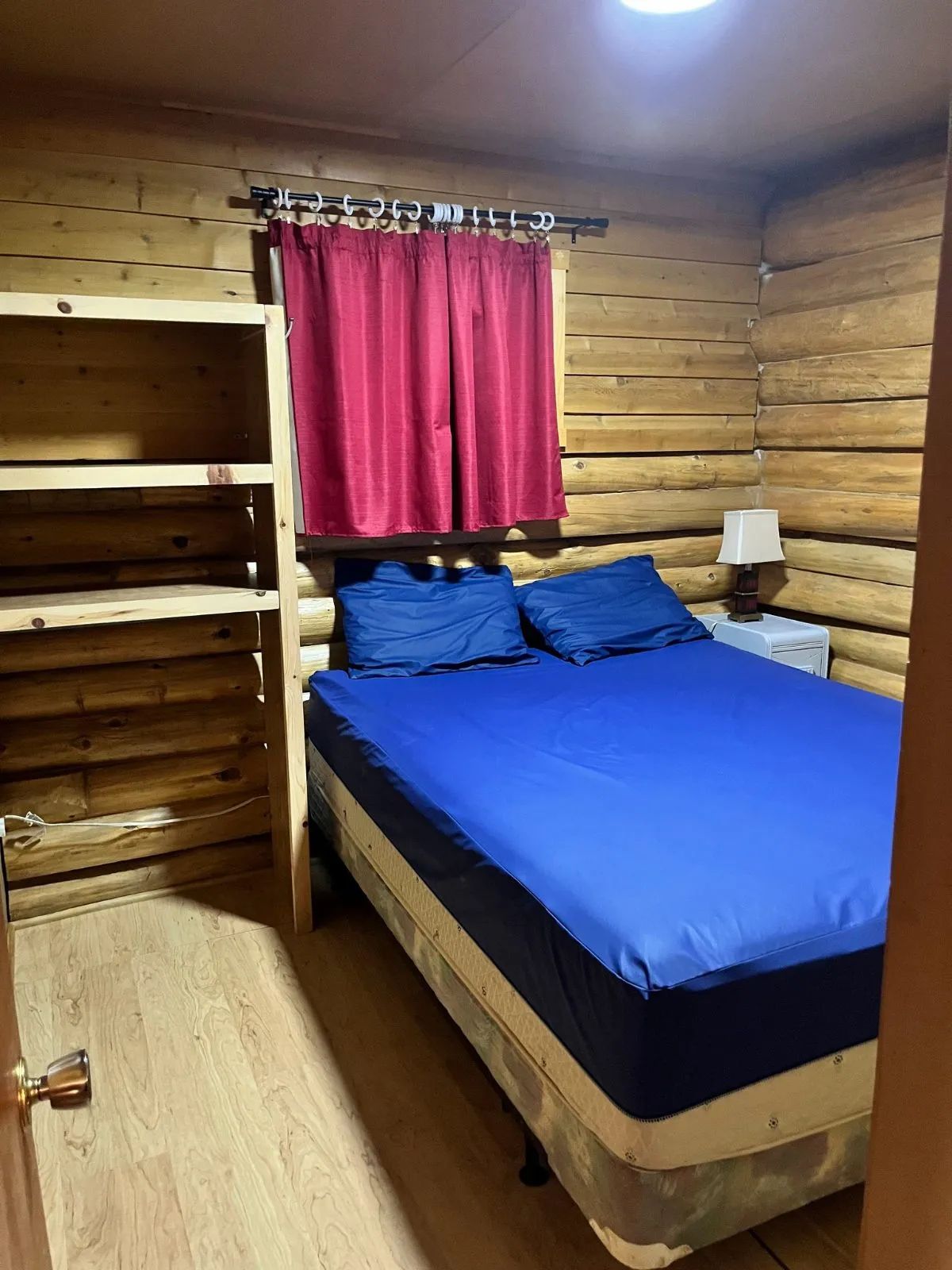 LE DISCRET CABIN – Chalets Rapide des Cèdres