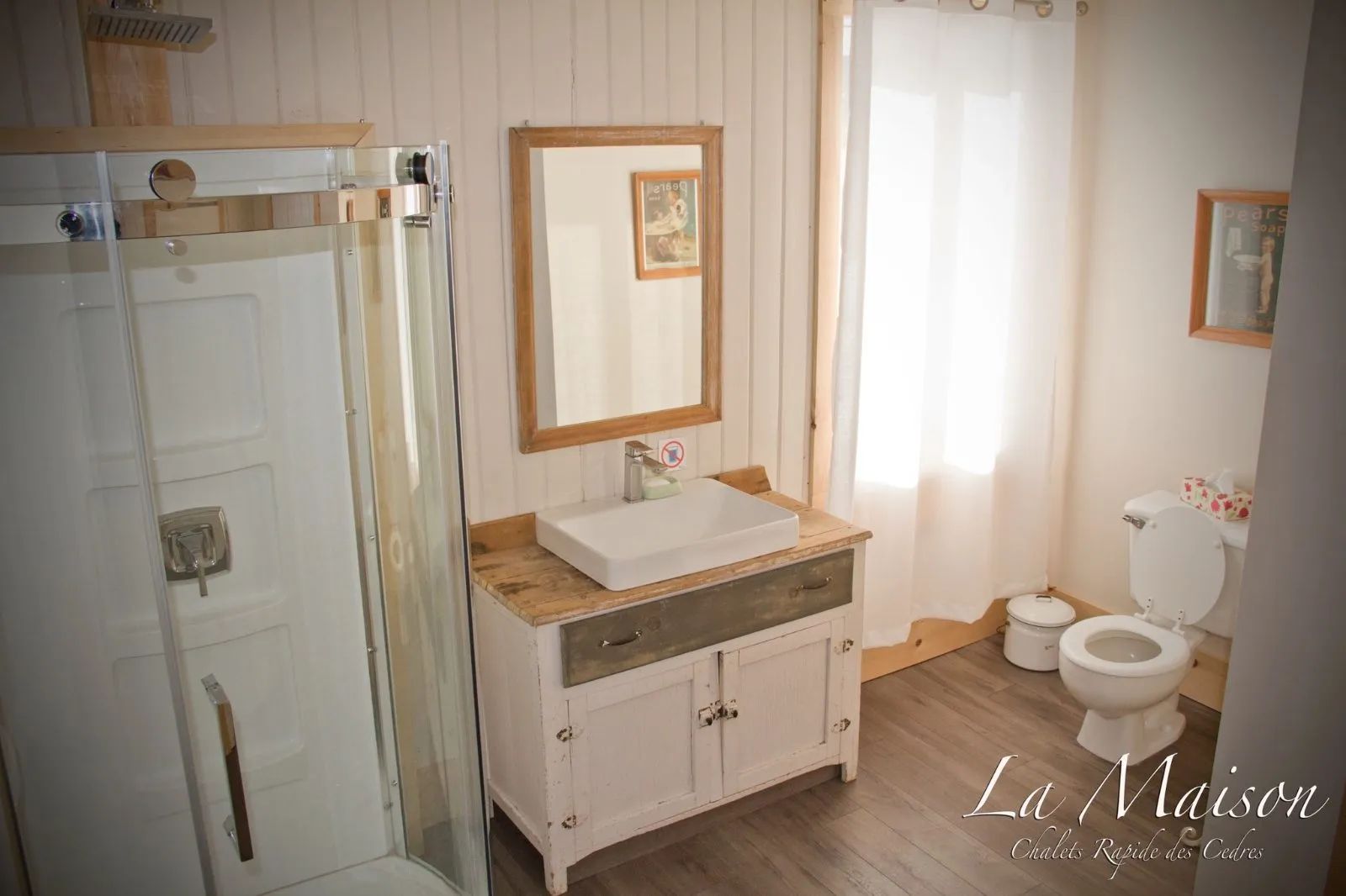 CHALET MAISON ANCESTRALE — Chalets Rapide des Cèdres – Chalets Rapide des Cèdres