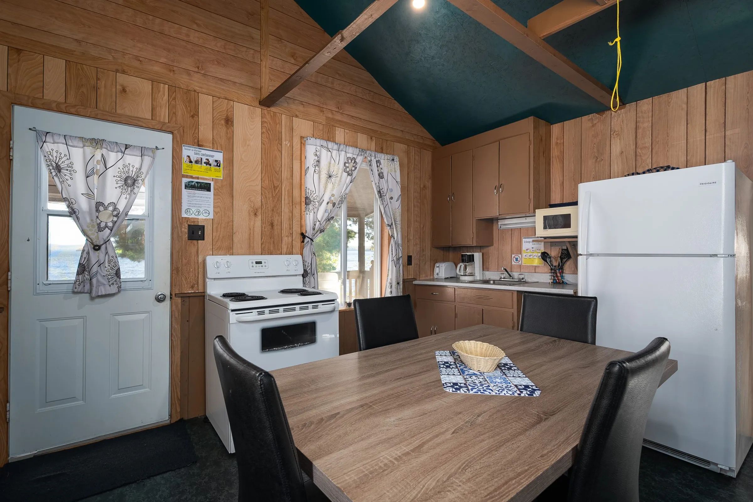 Chalet # 14 — Chez Rainville - Camping Union Baskatong – Chez Rainville - Camping Union Baskatong