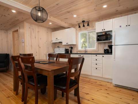 Chalet # 16 – Chez Rainville - Camping Union Baskatong