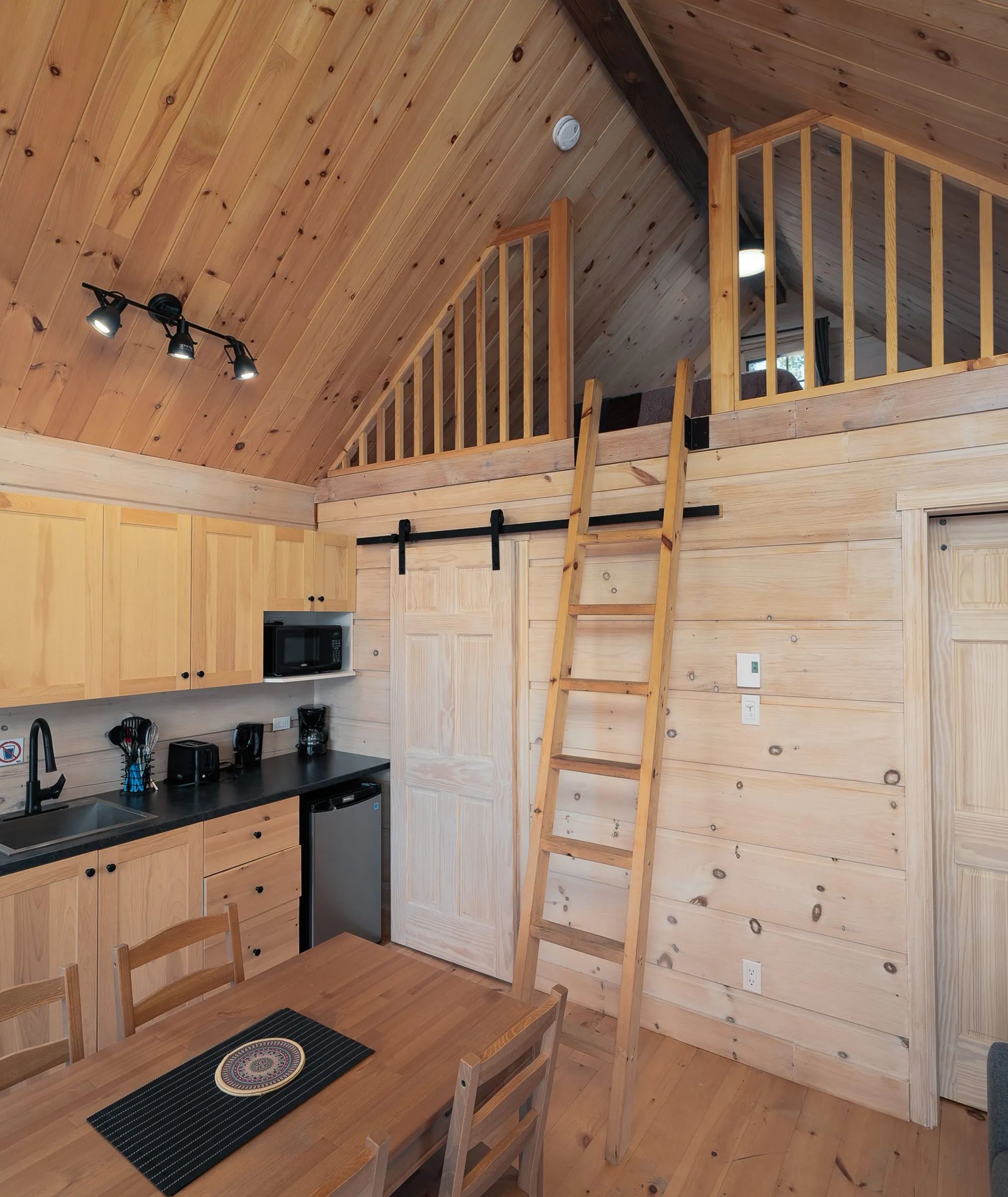 Chalet # 19 — Chez Rainville - Camping Union Baskatong – Chez Rainville - Camping Union Baskatong
