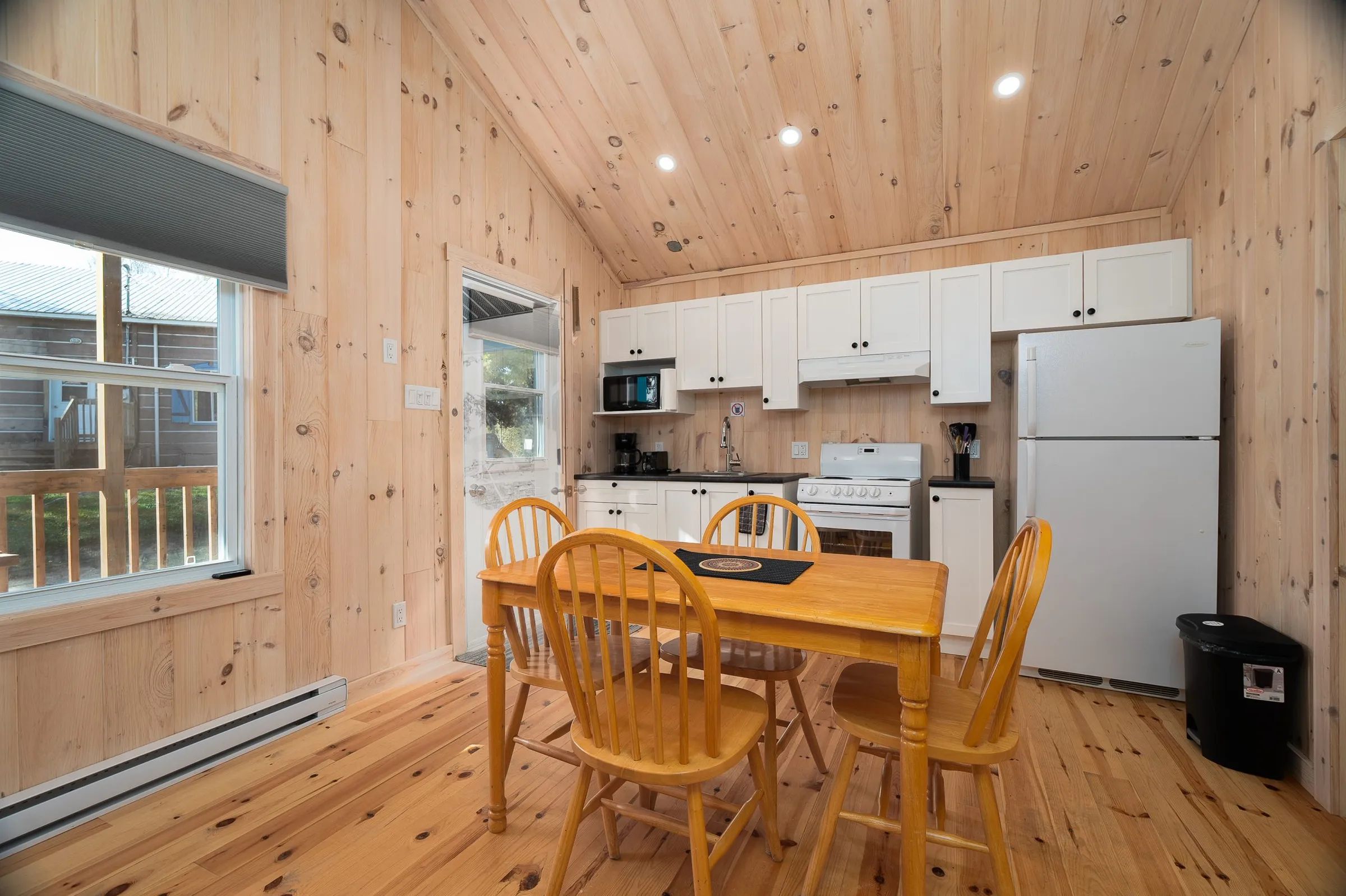 Chalet # 9 — Chez Rainville - Camping Union Baskatong – Chez Rainville - Camping Union Baskatong