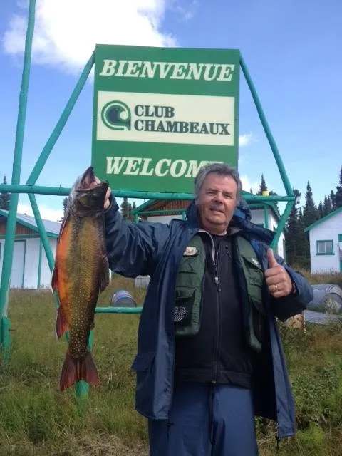 Fishing Lake trout / charr at Club Chambeaux, Côte-Nord, Quebec — photo 2