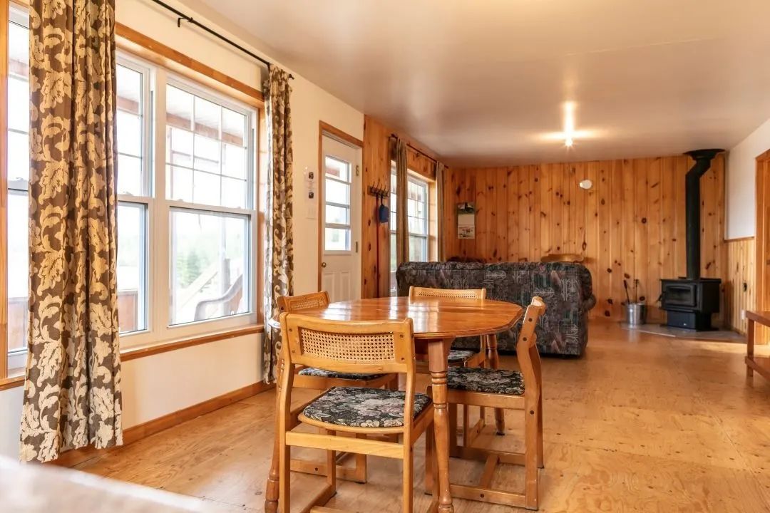 Cabin #2 and #3, Lake des Augustines — Club de chasse et pêche Stramond – Club de chasse et pêche Stramond