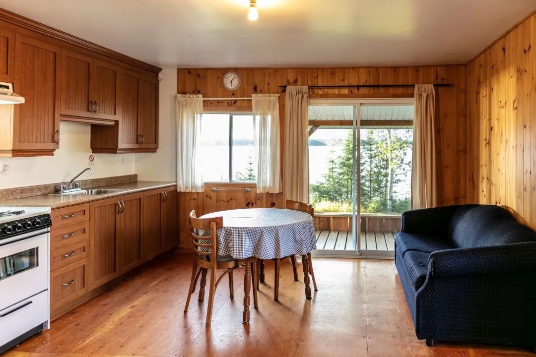 Cabin #4, Lake des Augustines — Club de chasse et pêche Stramond – Club de chasse et pêche Stramond