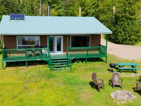 CHALET 10 – Club de Chasse et Pêche Tadoussac
