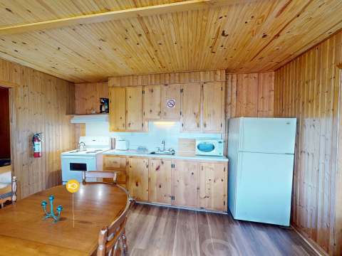 CABIN 11 – Club de Chasse et Pêche Tadoussac