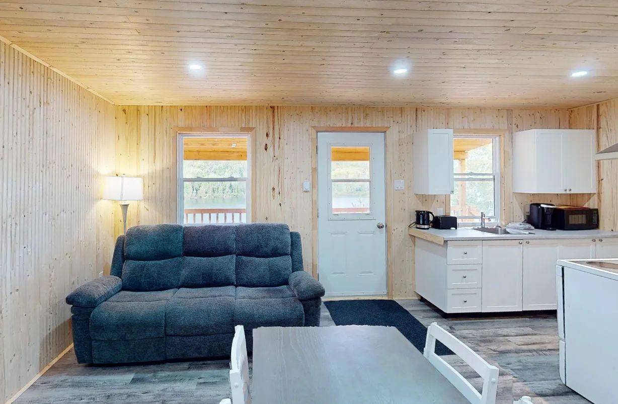 CABIN 3 — Club de Chasse et Pêche Tadoussac – Club de Chasse et Pêche Tadoussac