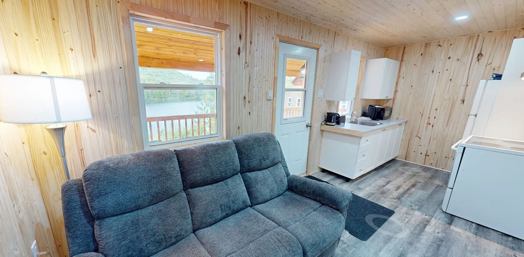 CABIN 3 — Club de Chasse et Pêche Tadoussac – Club de Chasse et Pêche Tadoussac