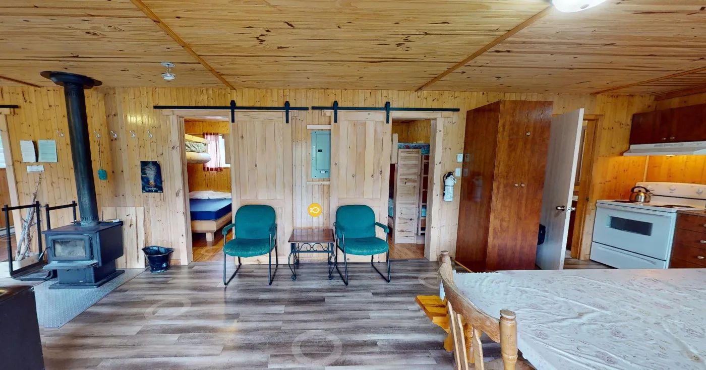 CABIN 8 — Club de Chasse et Pêche Tadoussac – Club de Chasse et Pêche Tadoussac