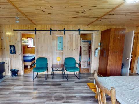 CABIN 8 – Club de Chasse et Pêche Tadoussac
