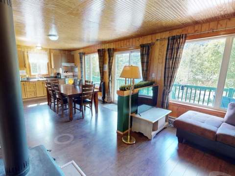CABIN 9 – Club de Chasse et Pêche Tadoussac