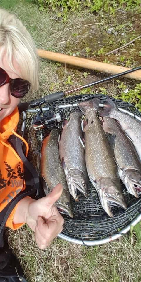 Pêche Truite mouchetée chez Club des Trois Castors, Charlevoix, Québec