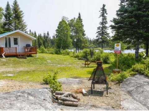 Cabin #6 Lac Castor – Club du Lac des Baies