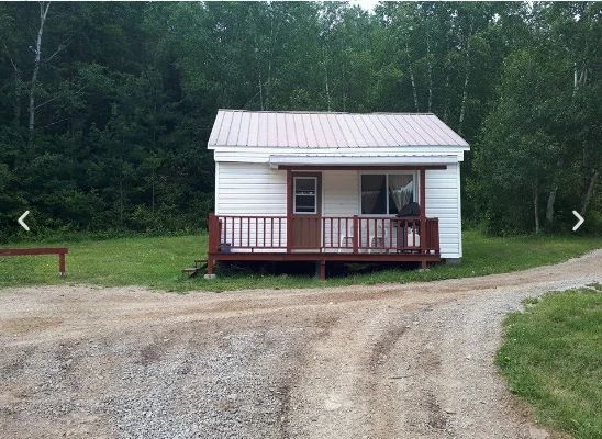 Cabin #9 – Club du Lac des Baies