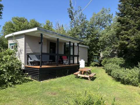Chalet Dufresne – Pourvoirie du Grand Lac du Nord