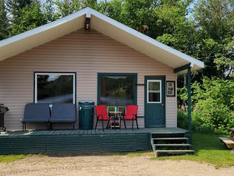 Chalet Nadeau – Pourvoirie du Grand Lac du Nord