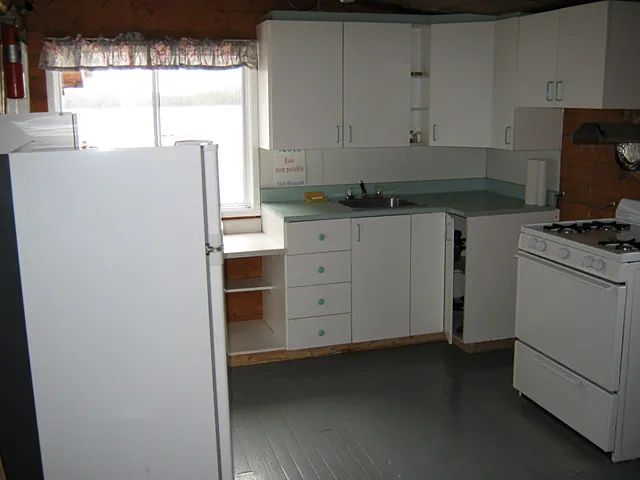 Cabin No. 3 — Club Margaret – Club Margaret