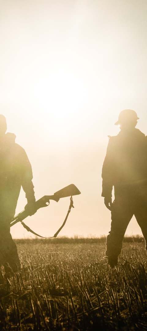 Groupe de chasseurs au Club Notawissi chez Club Notawissi, Laurentides, Québec