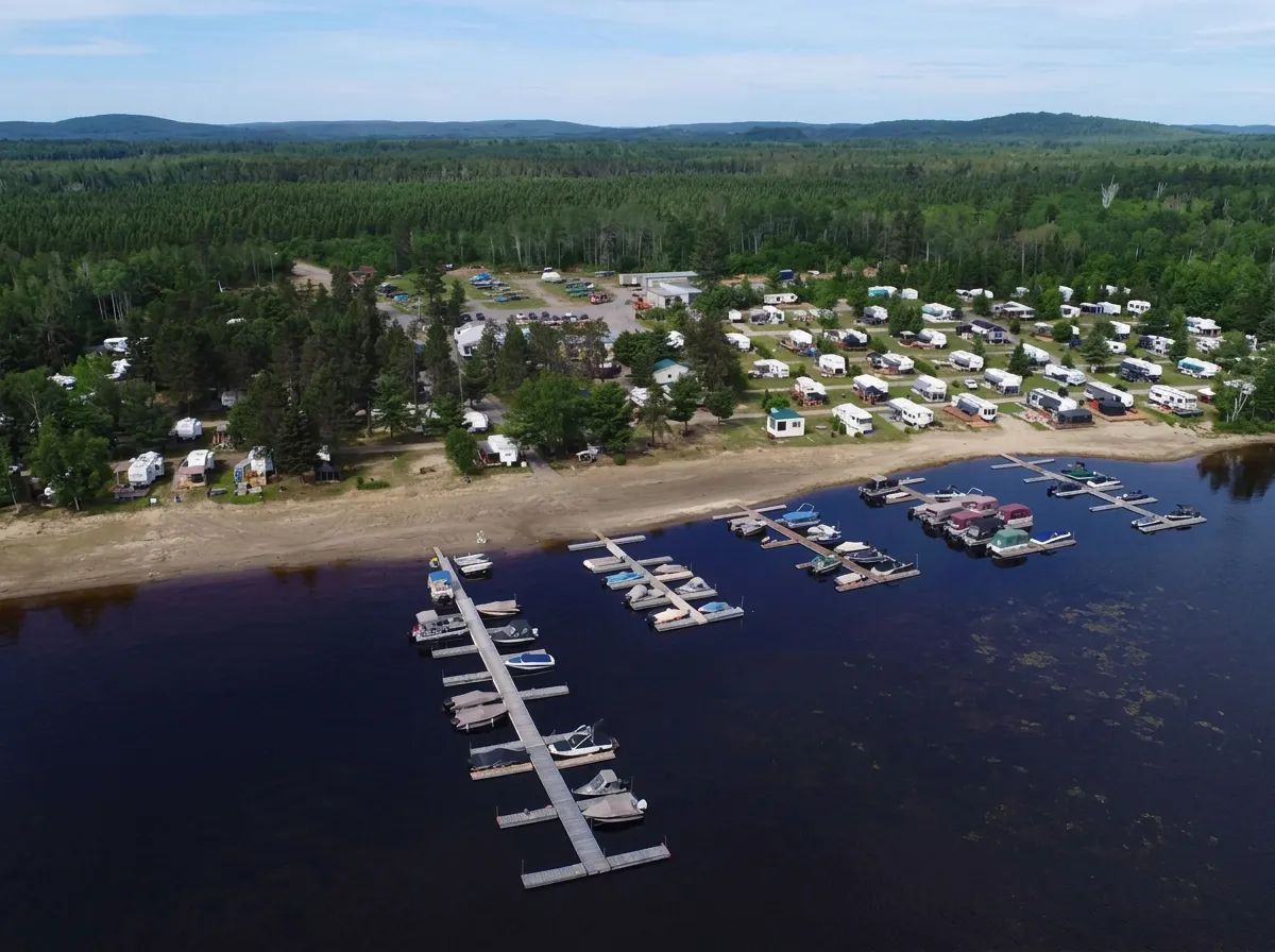 Photo de Domaine à l'Aube du Lac en Outaouais, Qc